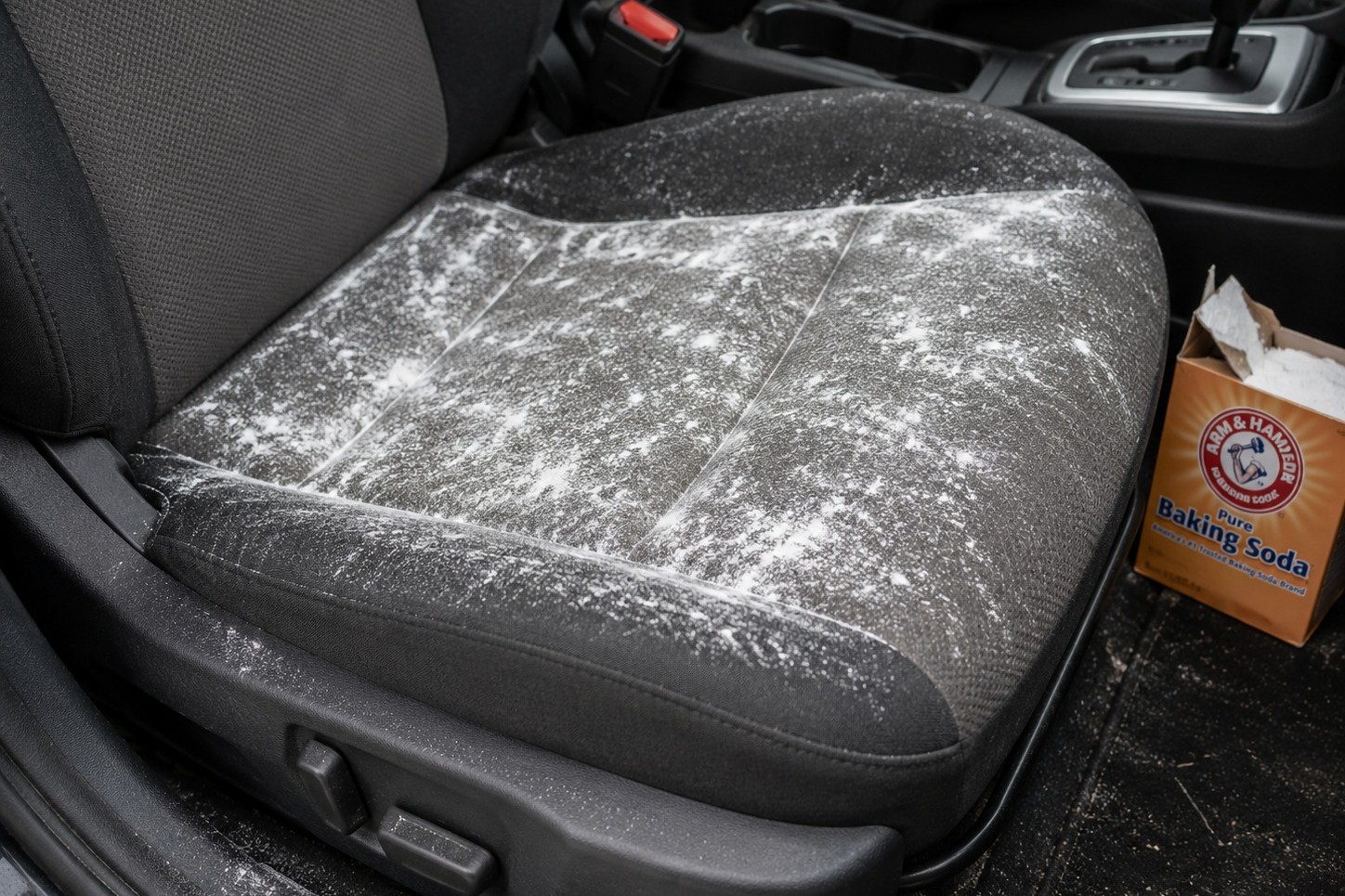 freshen car interior baking soda odour removal